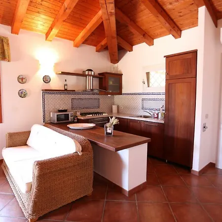 Vila Grande Punta 빌라 *